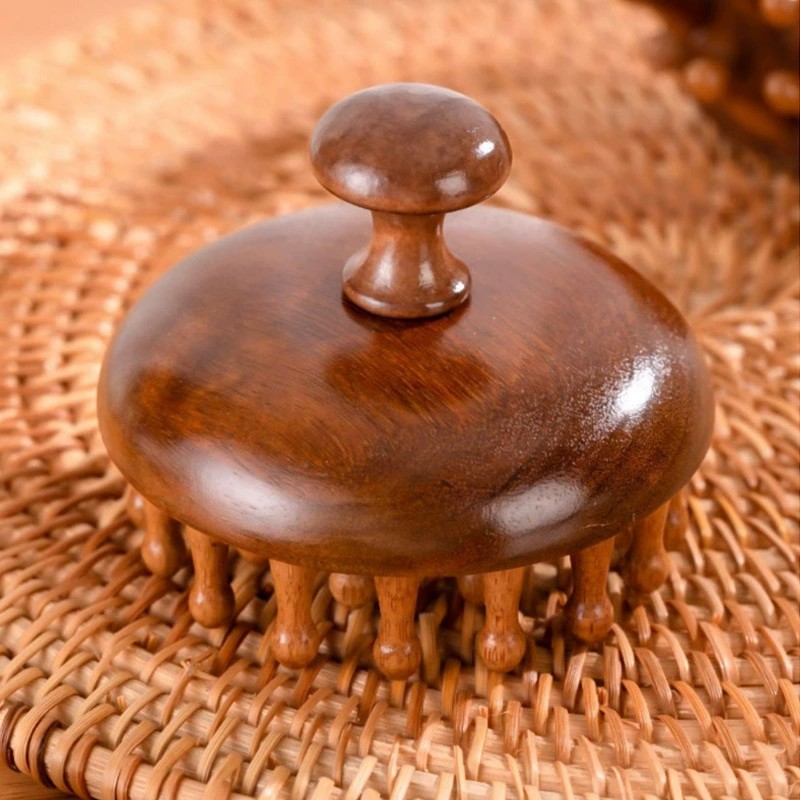 Dlaczego warto wybrać bambusowy masażer do skóry głowy?